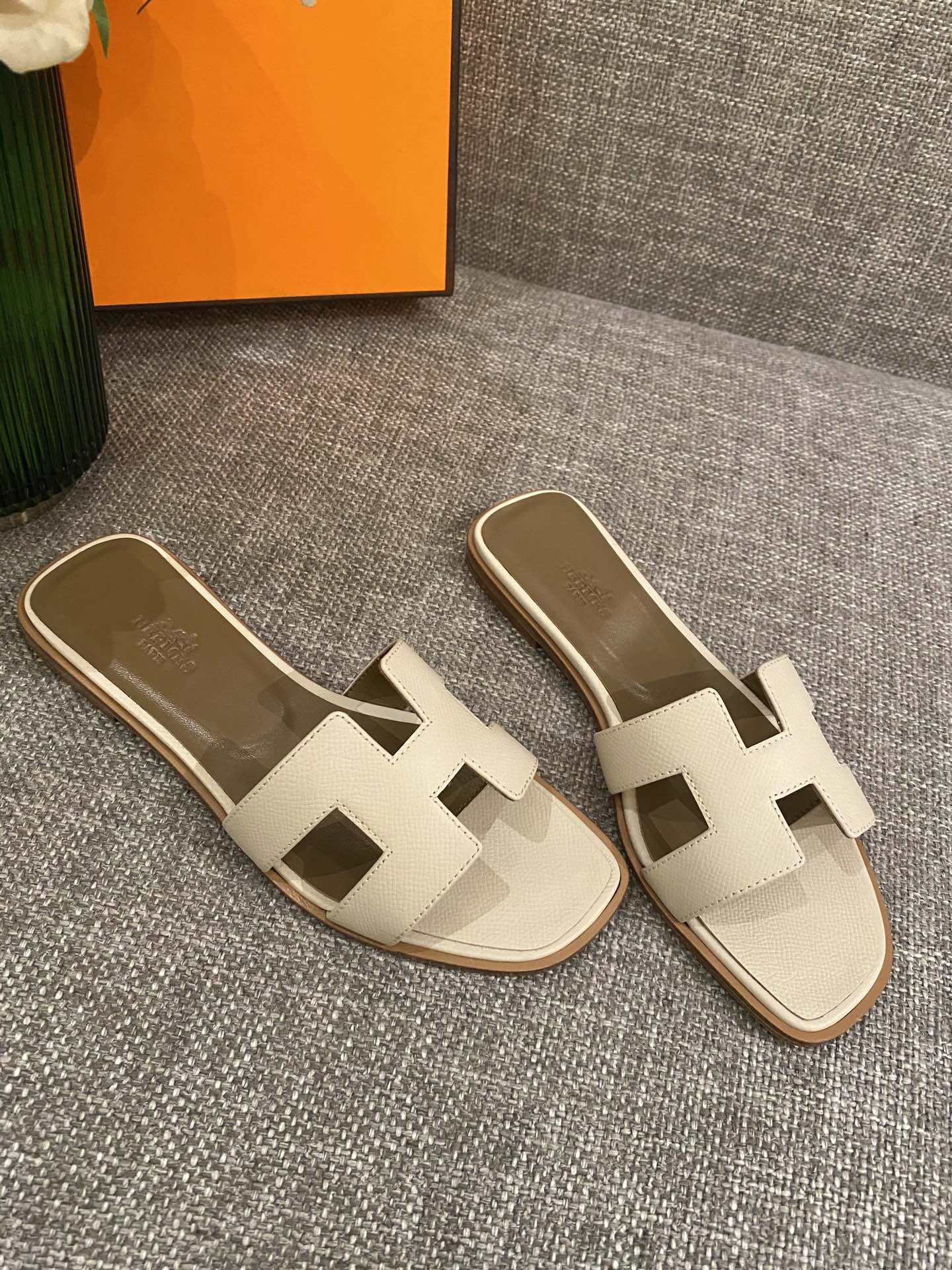 H**mes slippers in caviar leather