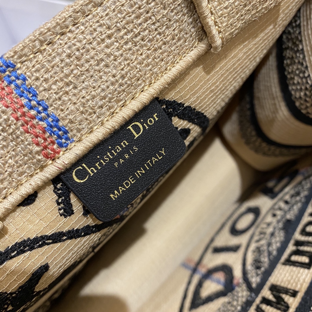 D*or small book tote-26*8*22cm