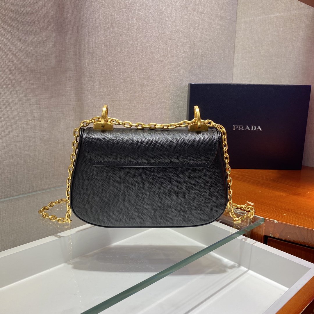 Pra*a saffiano chain bag1bd275-22*14*7cm