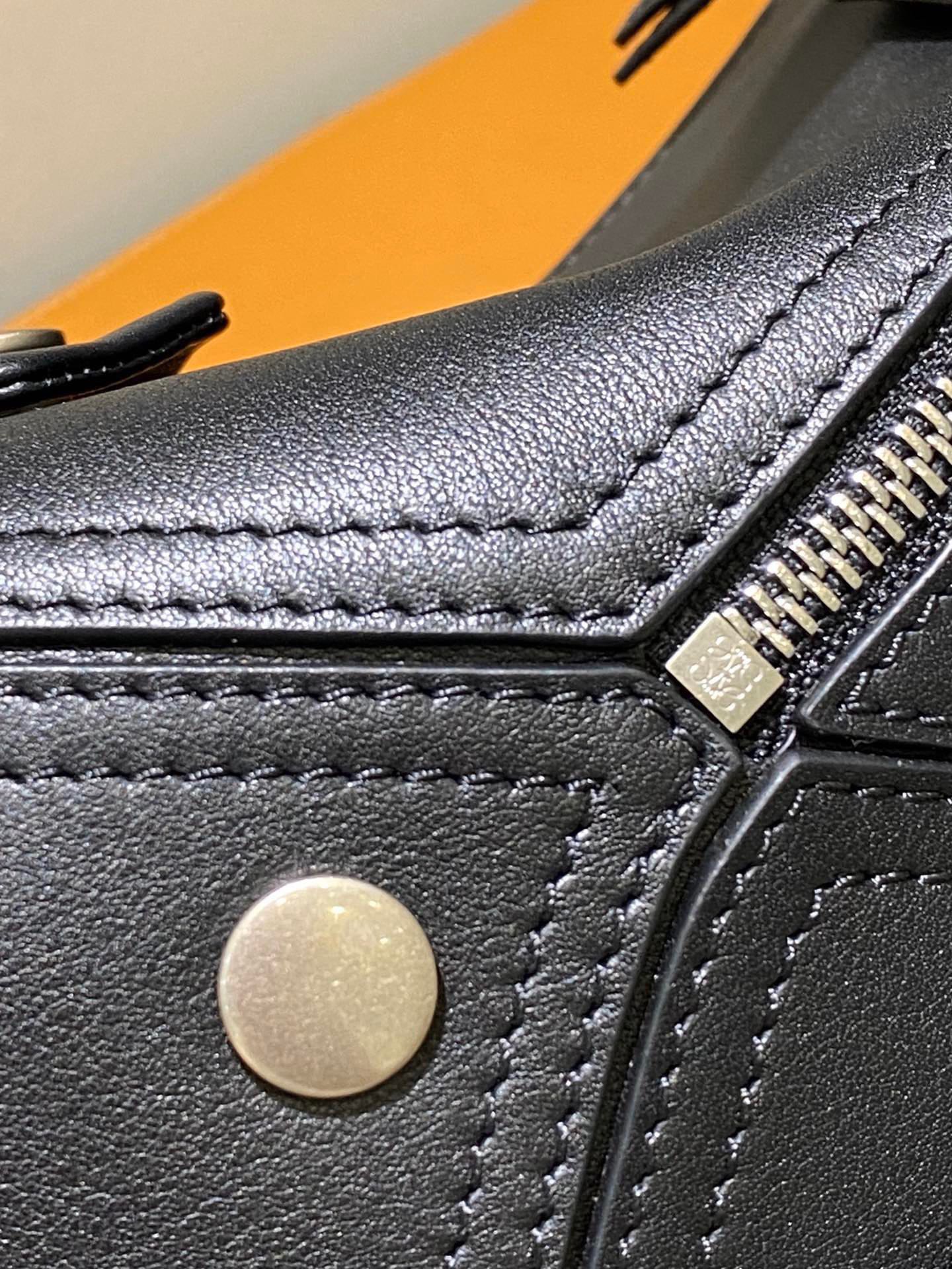 L0ew* puzzle medium bag-29*18*12cm