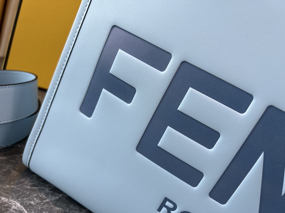 F**di tote-36*17*31cm