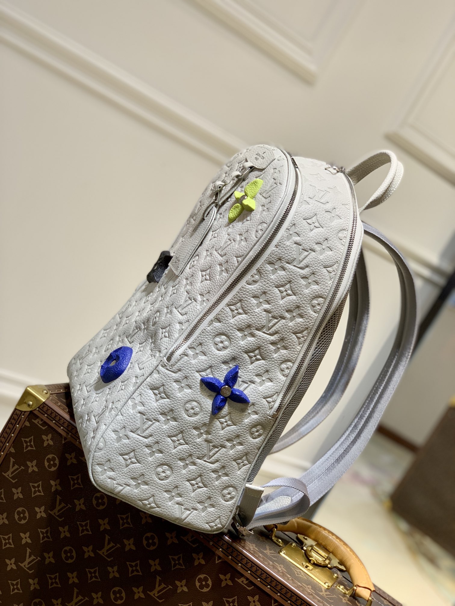 l0*is V*t0n ellipse backpack-31*44*17cm