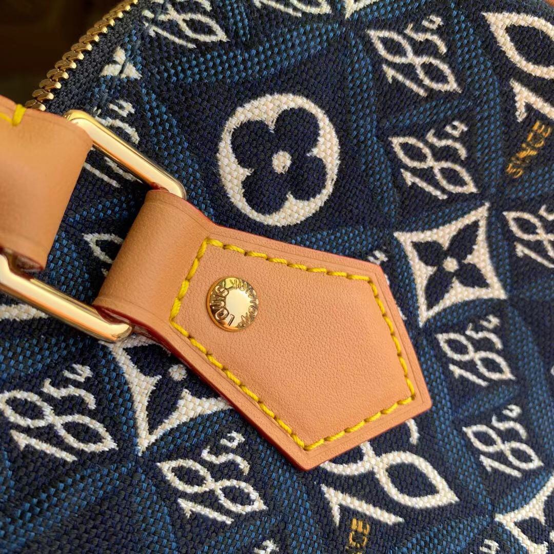 l0*is V*t0n since 1854 speedy 25-25*19*15cm