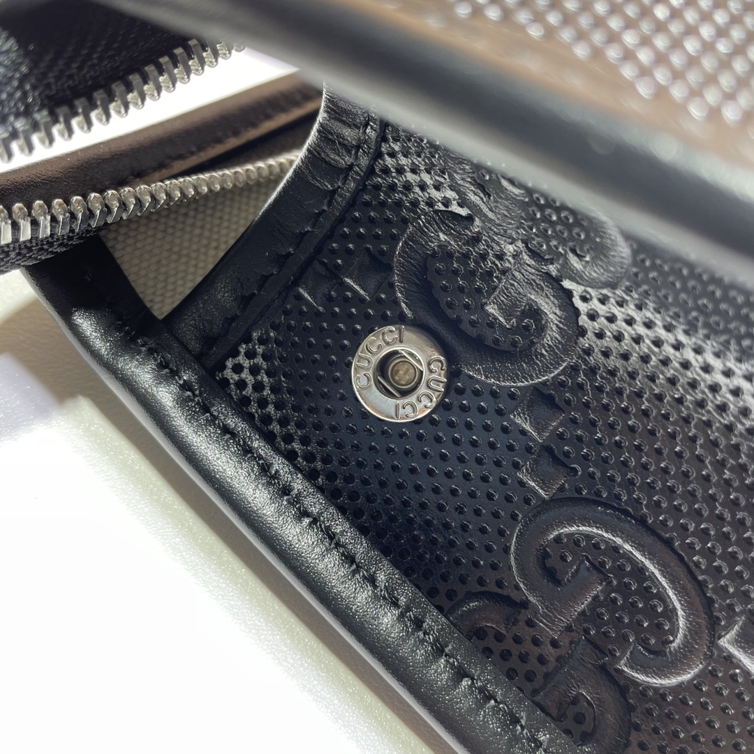 G*u*i pouch-29*18*9cm