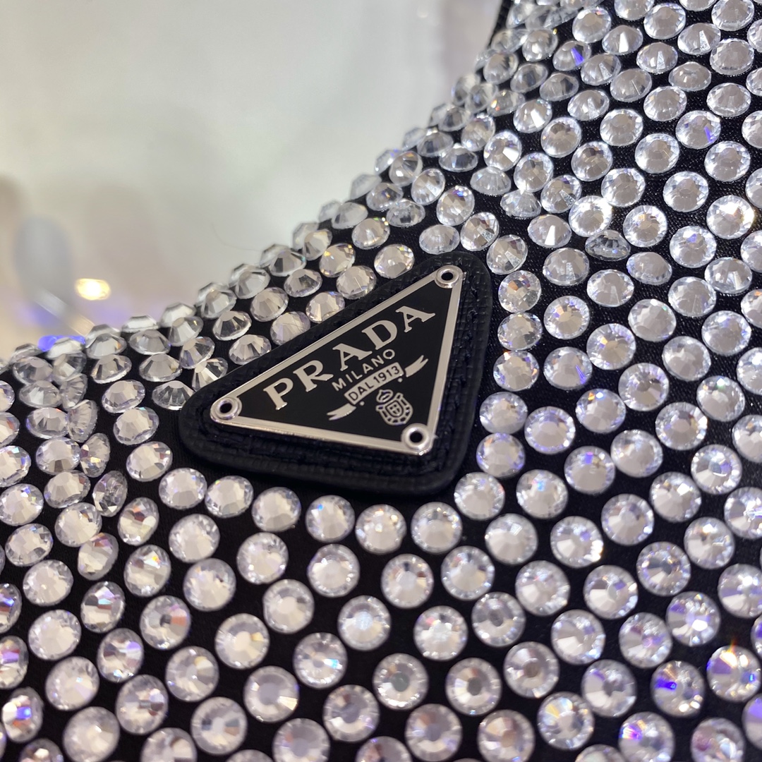 Pra*a nylon 1ne515 hobo bag-23*14*5cm