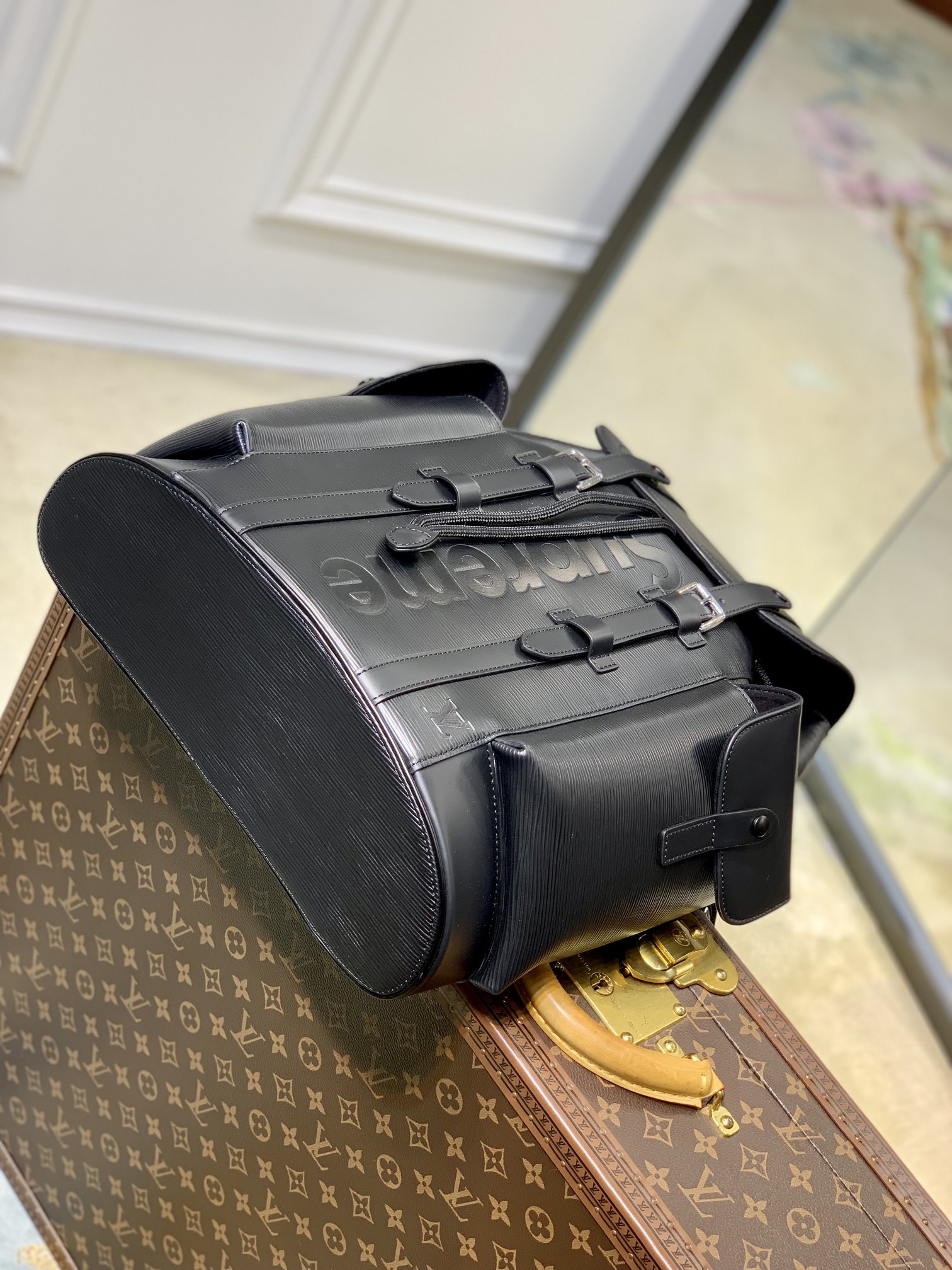 l0*is v*t0n S*p*ebackpack-m41379-34*13*47cm