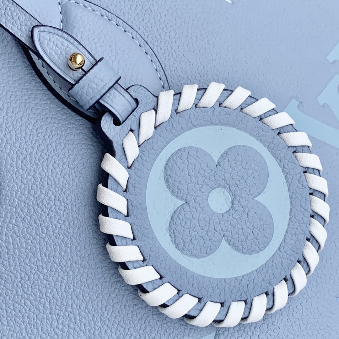 l0*is V*t0n by the pooll onthego handbag-35*27*14cm