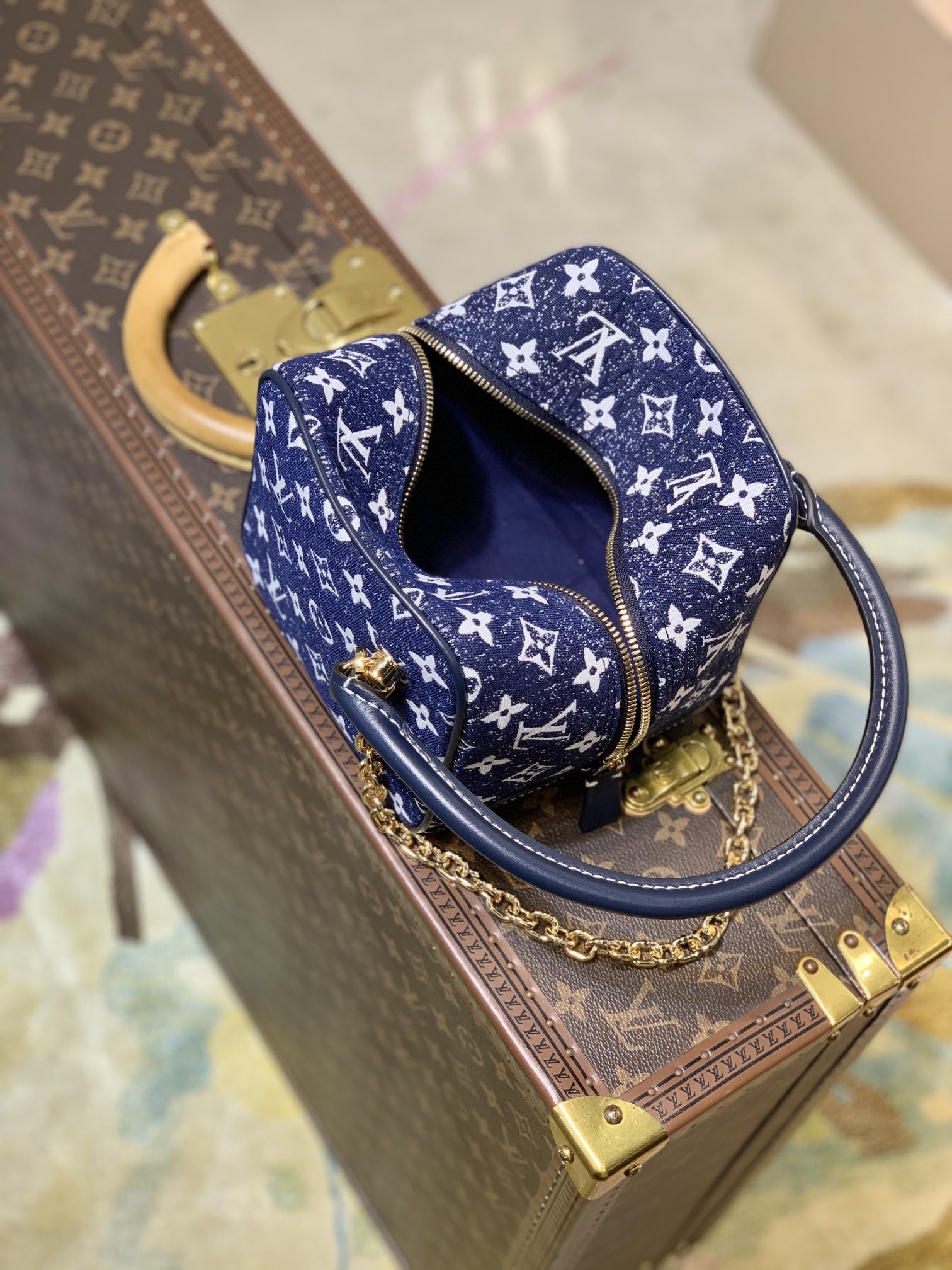 l0*is V*t0n square handbags- m59611-16*16*16cm