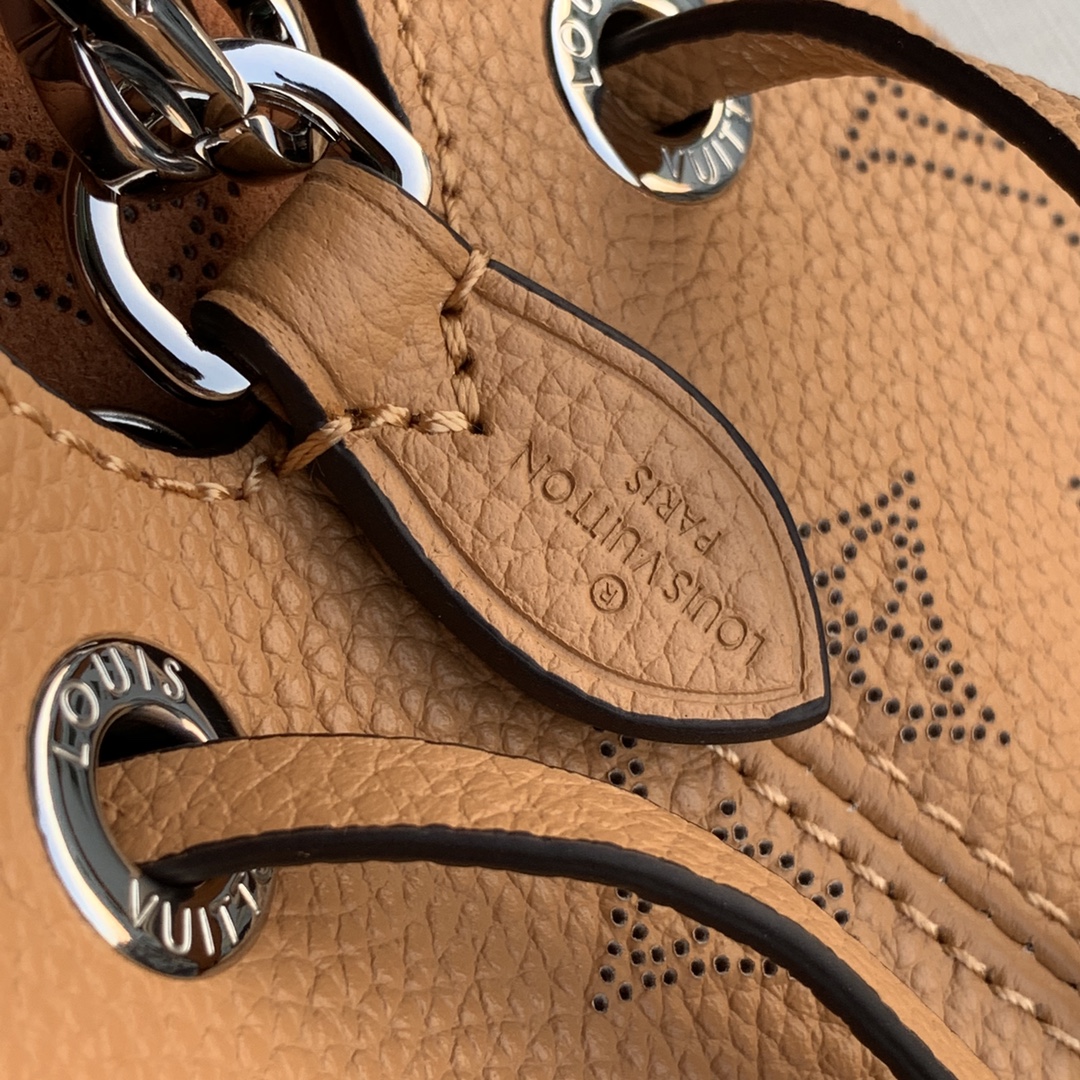 l0*is V*t0n bella tote bag-19 x 22 x 14cm