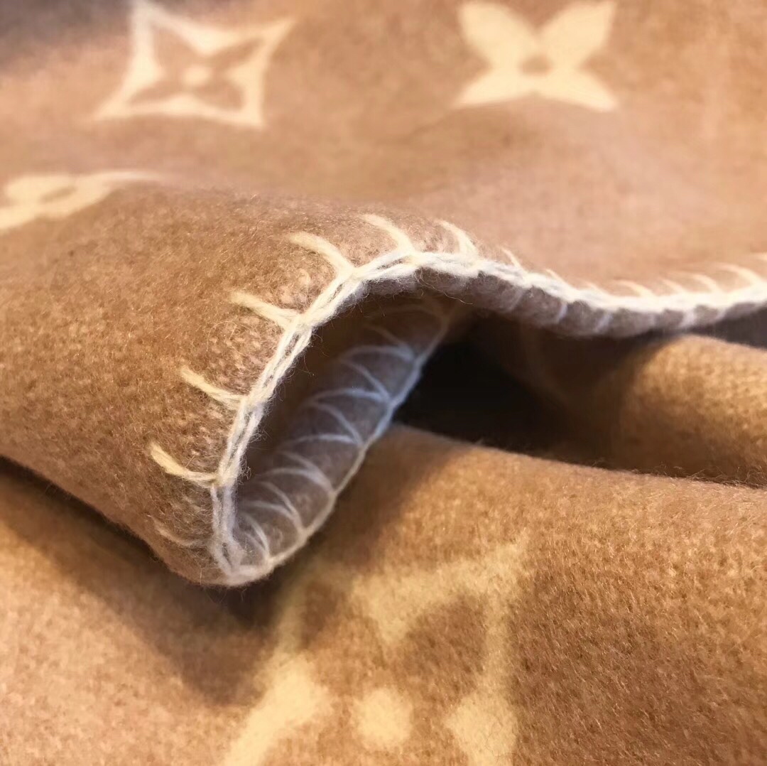 l0*is V*t0n blankets-150*200cm