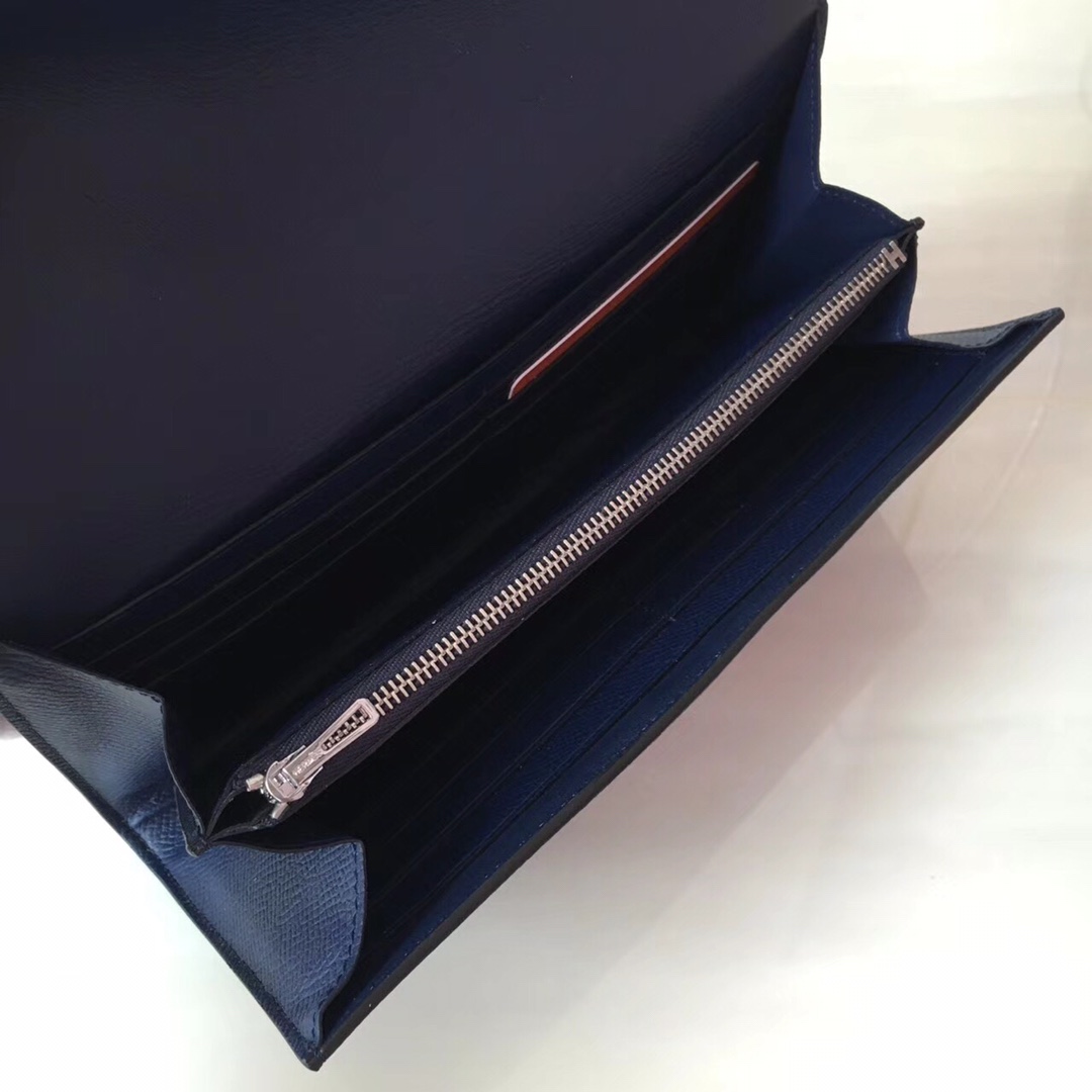 H**mes constance wallet epsom