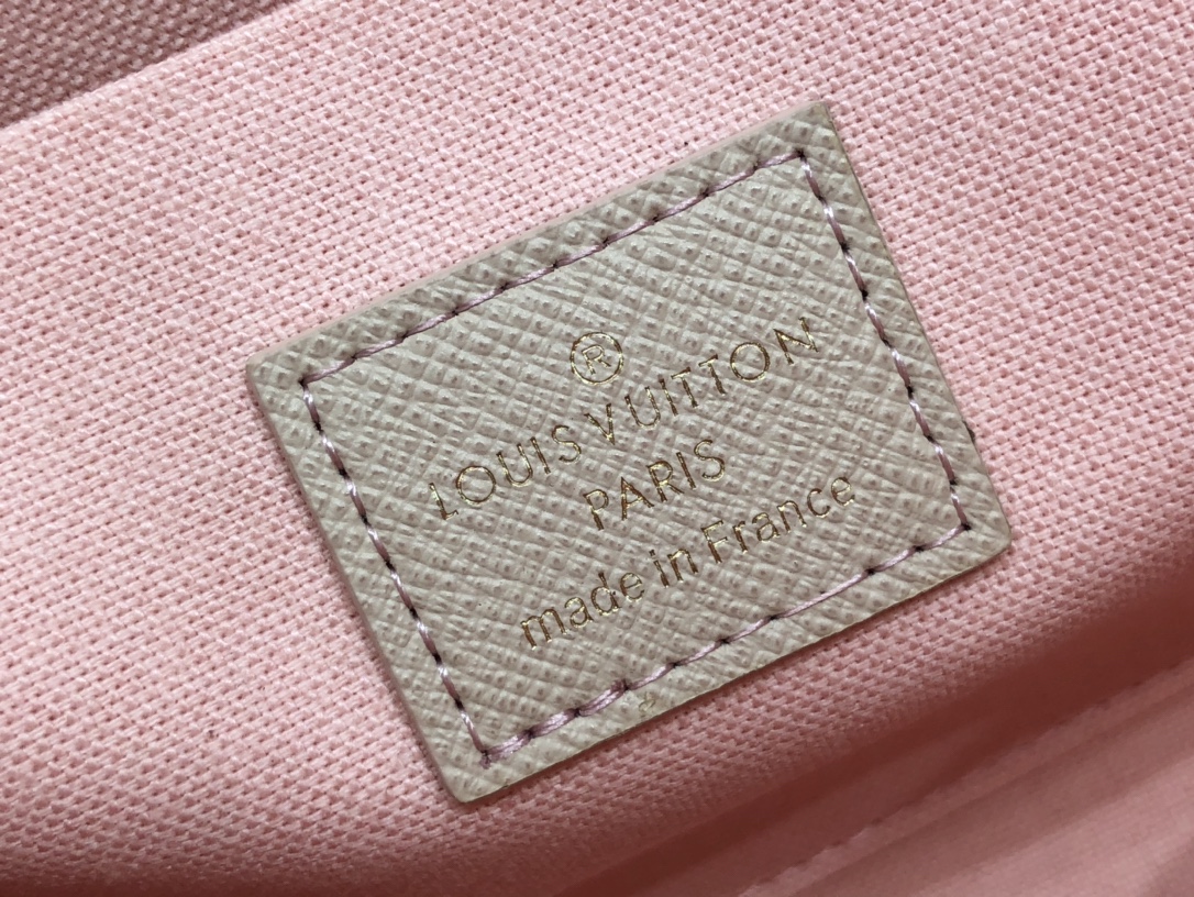 l0*is V*t0n pochette félicie wallet -21*11* 2cm