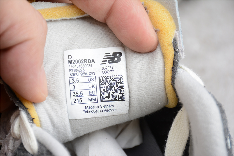 new Ba1an*e 2002r protection pack rain cloud m2002rda