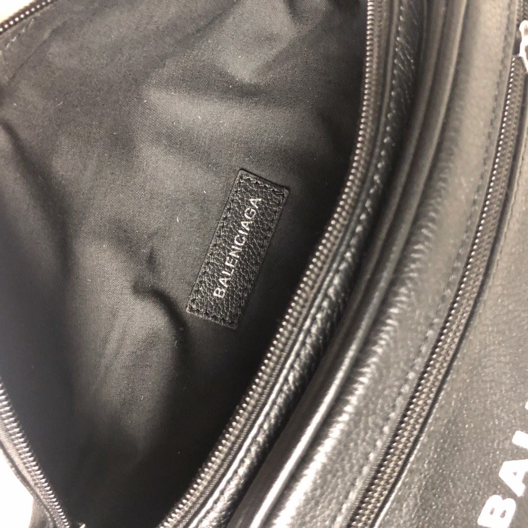 Ba*len*cia*ga crossbody bag-25x17x5cm