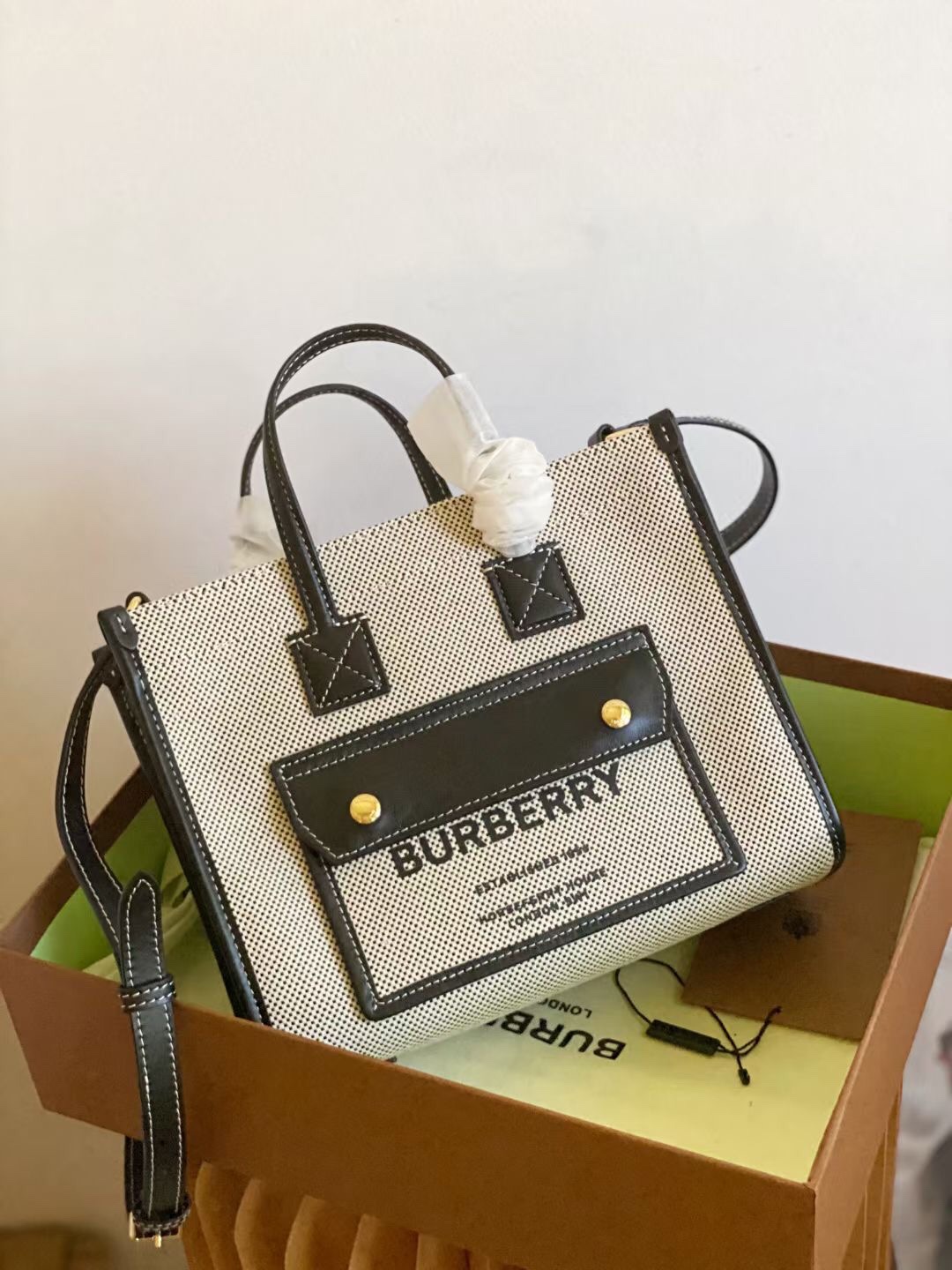 B**rry freya-23*8*19cm