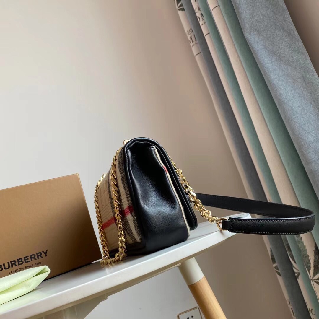 B**rry lola chain bag-23*13*6cm