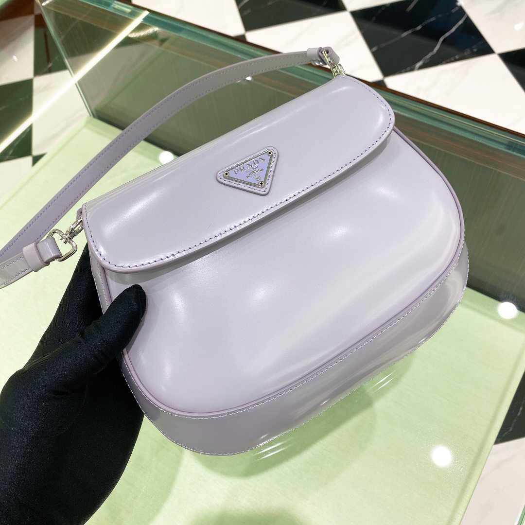 Pra*a cleo handbags-patent leather30x18.5x4cm