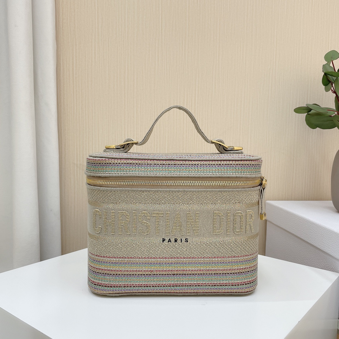 D*or oblique cosmetic bag-25x15x14cm