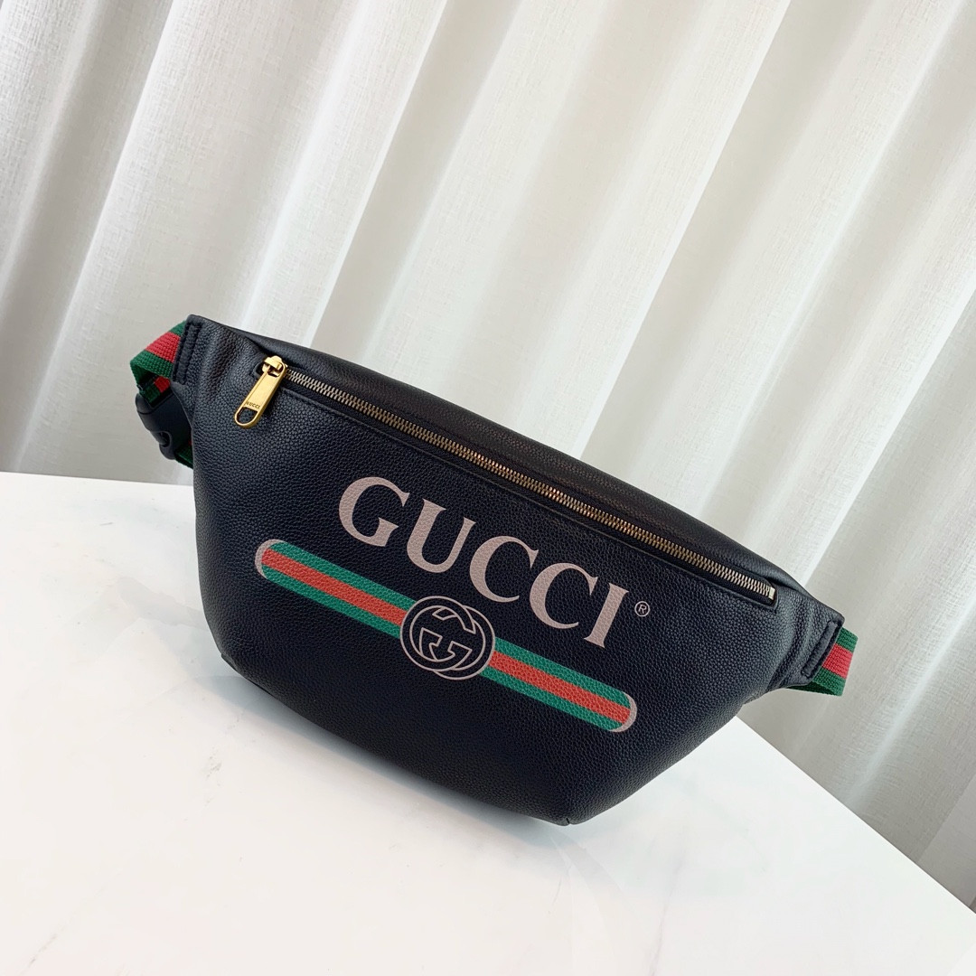 G*u*i waist bag-28×18×8cm