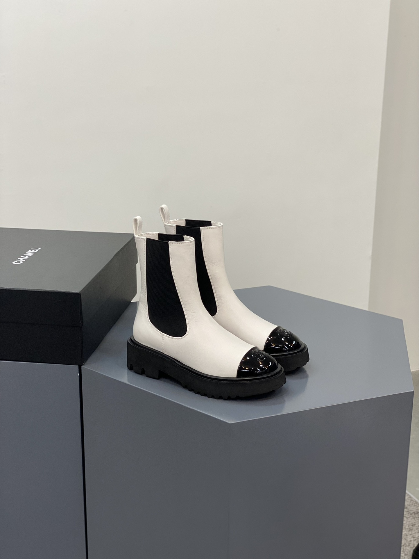 Ch@nel Boots 2022SS
