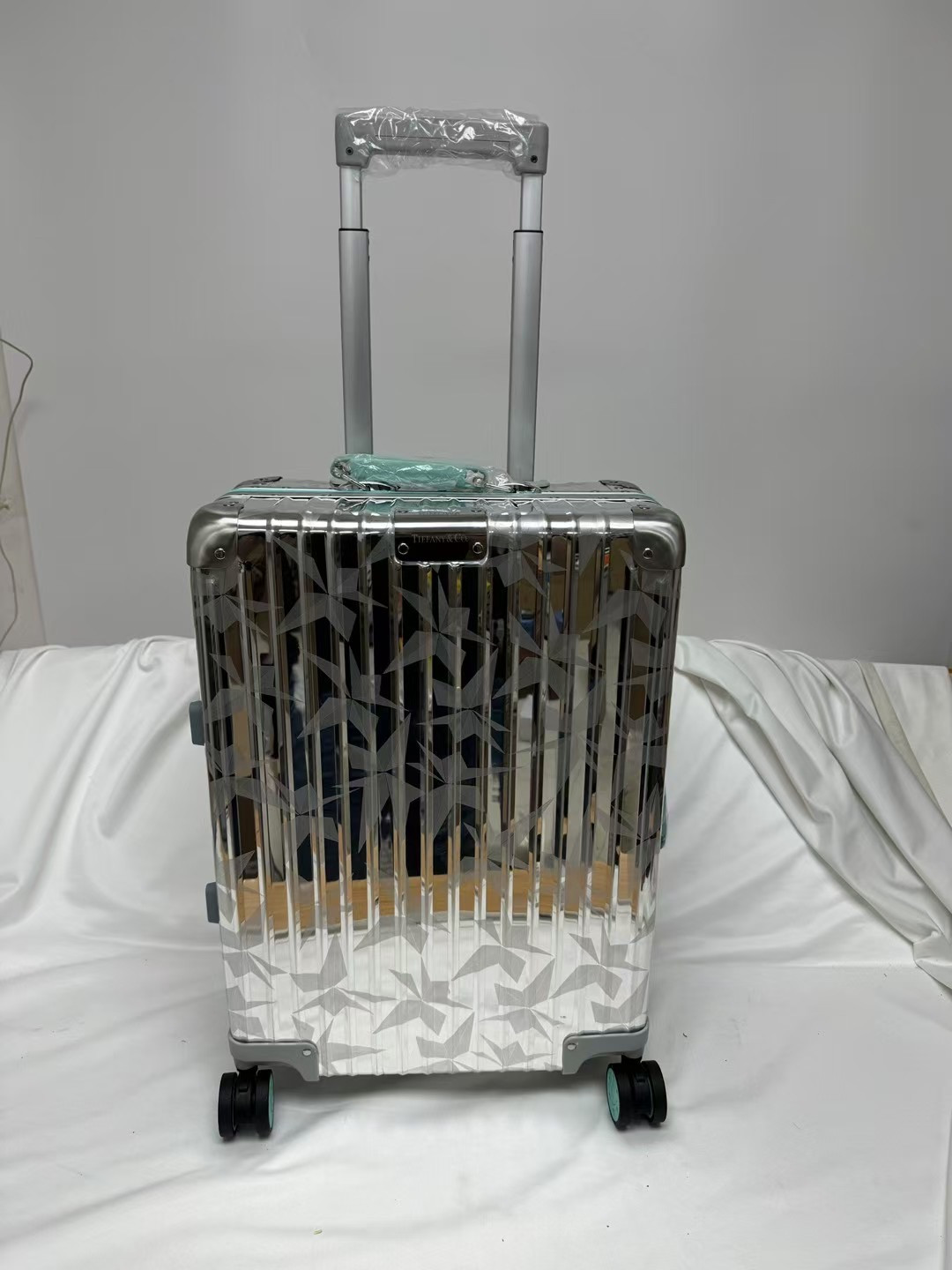 r1m0wa lU*gage-20inch