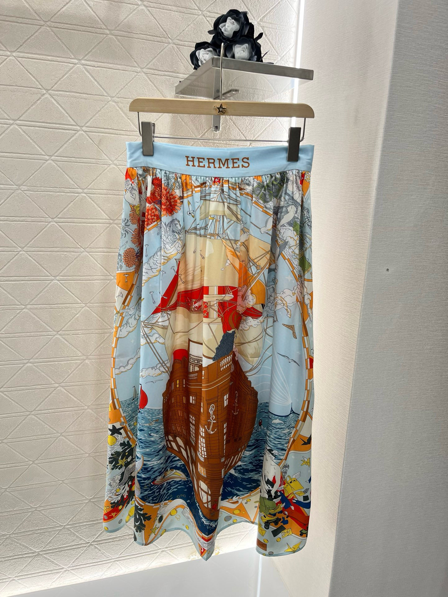 Herme Reactive All-over Printed Vintage Umbrella Skirt