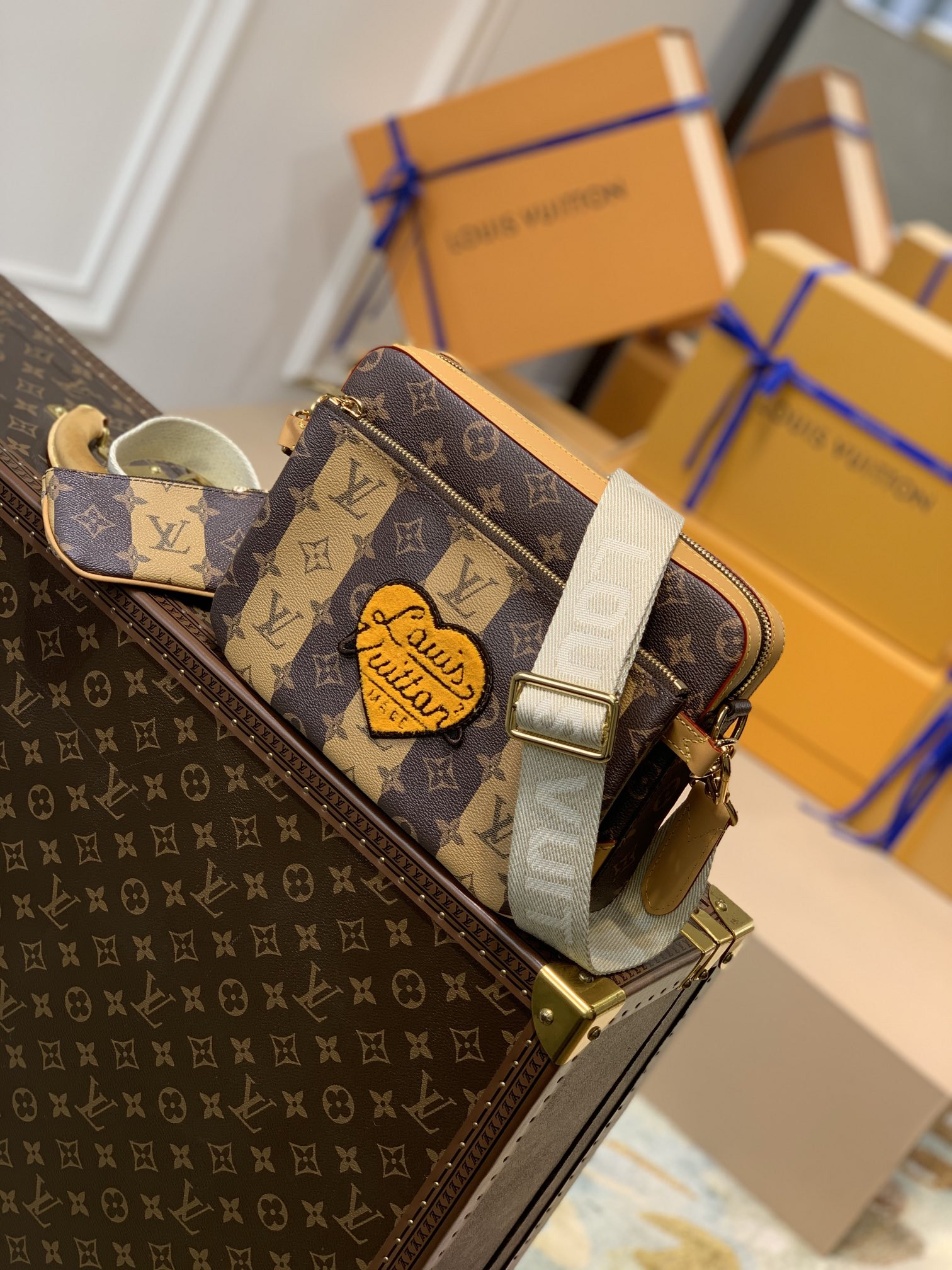 l0*is V*t0n trio handbags-m45965-25*18.5*7cm