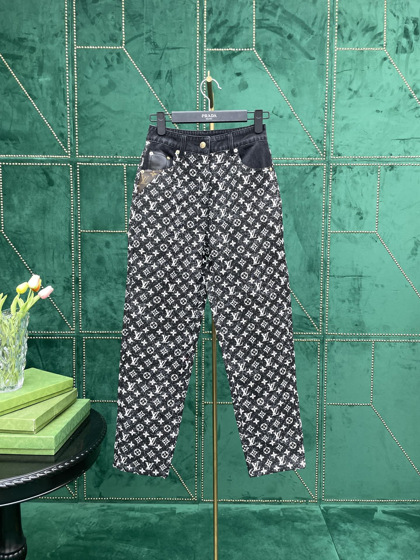 l0*is V*t0n denim long pants