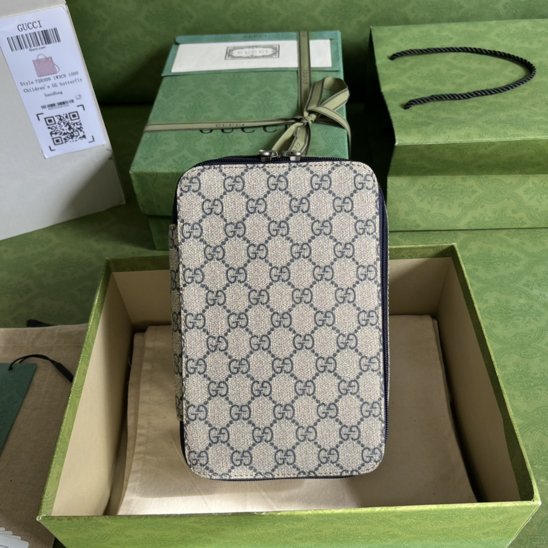 G*u*i pouch-22*8*14cm