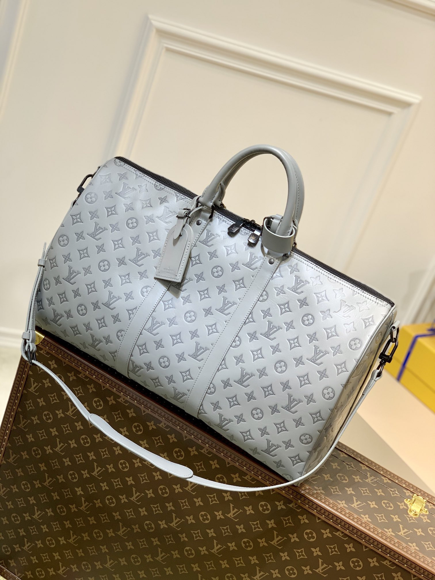 l0*is V*t0n keepall bandouliÈre- 50 x 29 x 23cm
