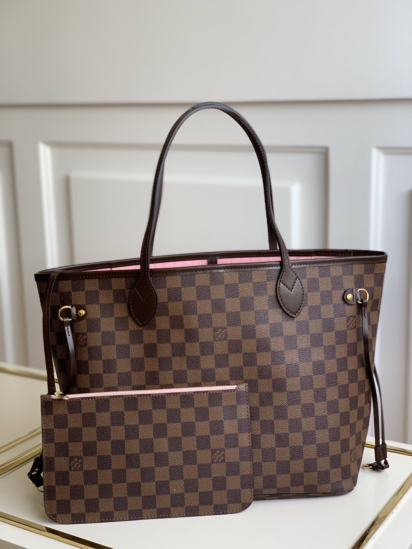 l0*is V*t0n neverfull mm (pink inside) -32*29*17cm