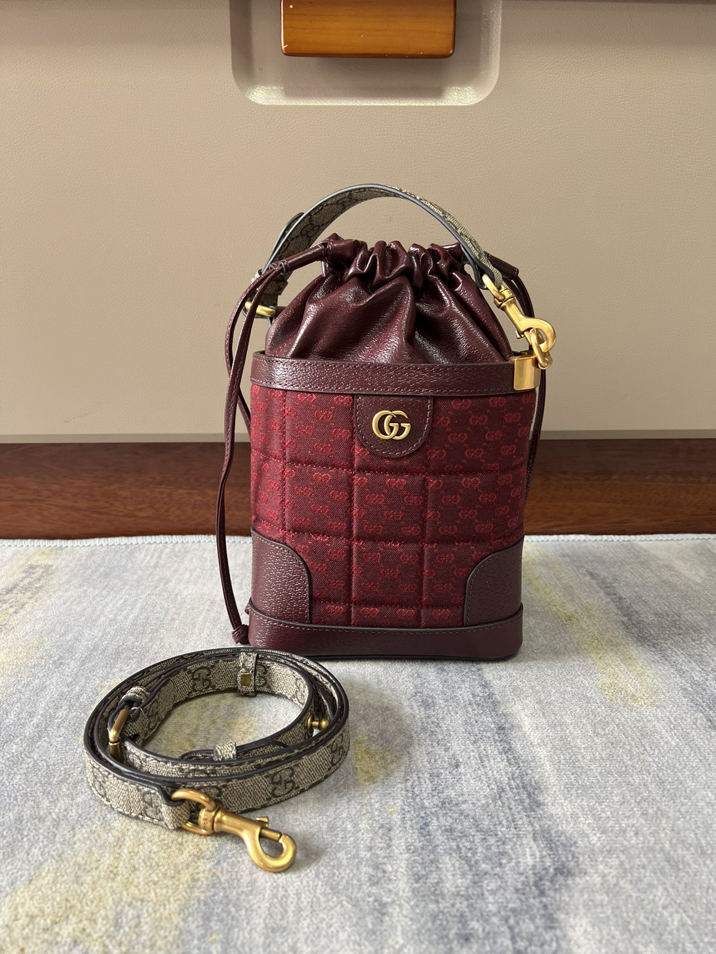 G*u*i tote 2023-18*16*15cm