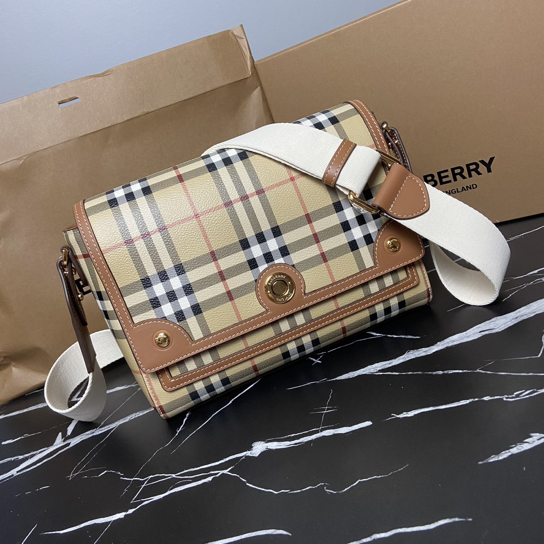 B**rry crossbody bag-25 x 8.5 x 18cm