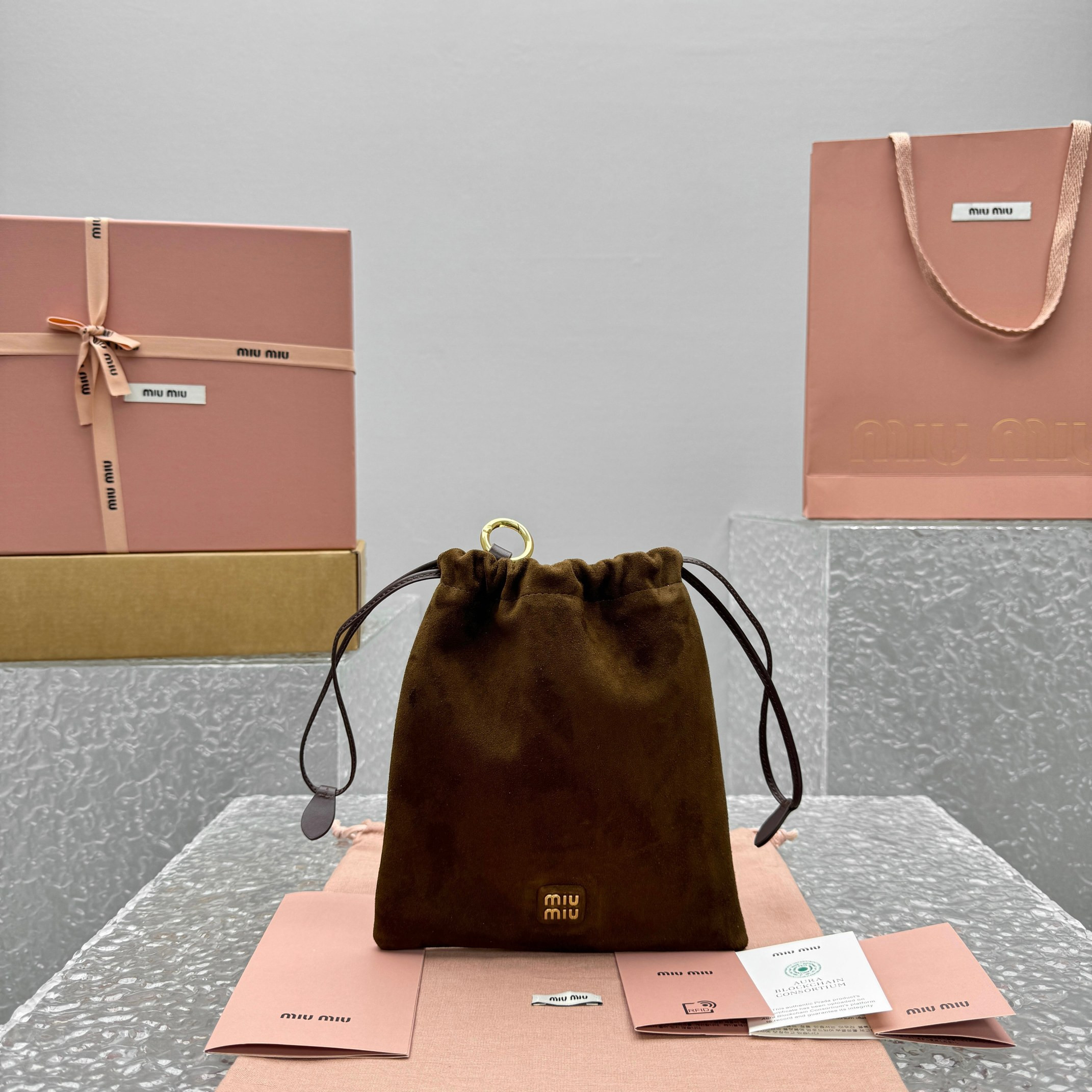 M*um*u joie pouch-18*20cm