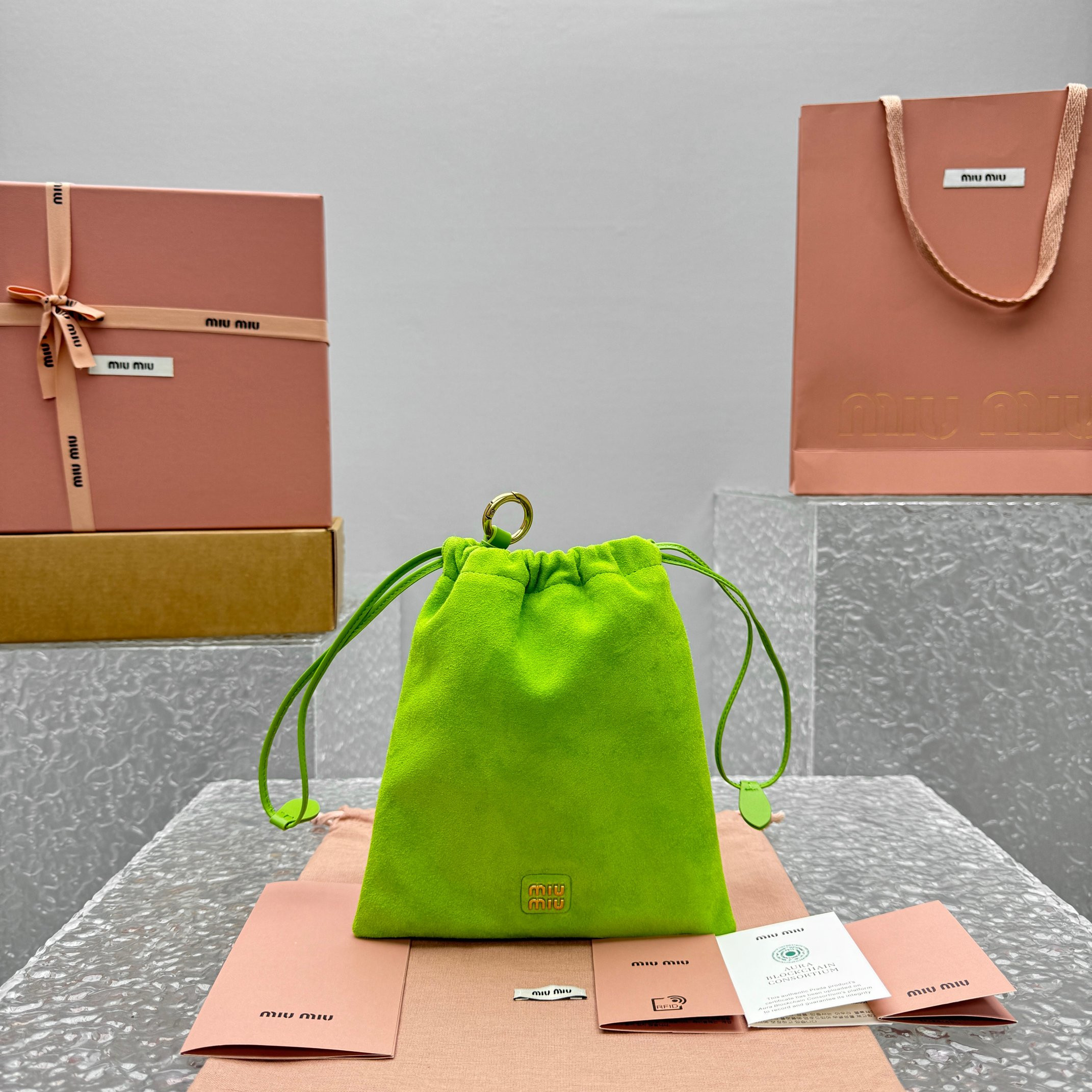 M*um*u joie pouch-18*20cm