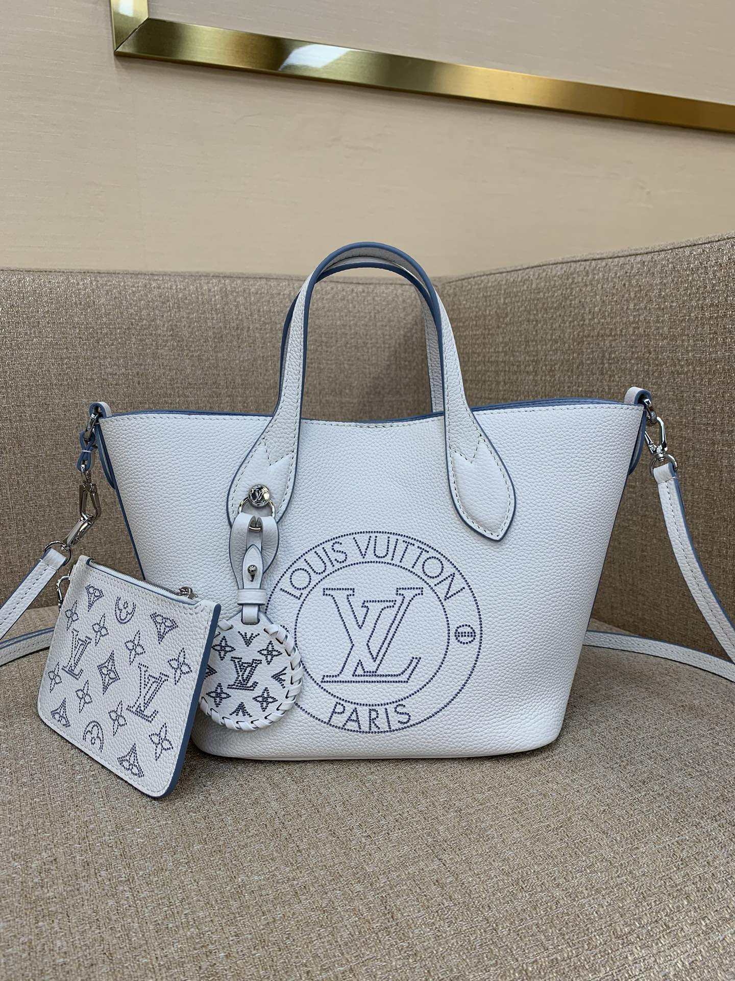 l0*is V*t0n blossom handbags-20*20*12.5cm