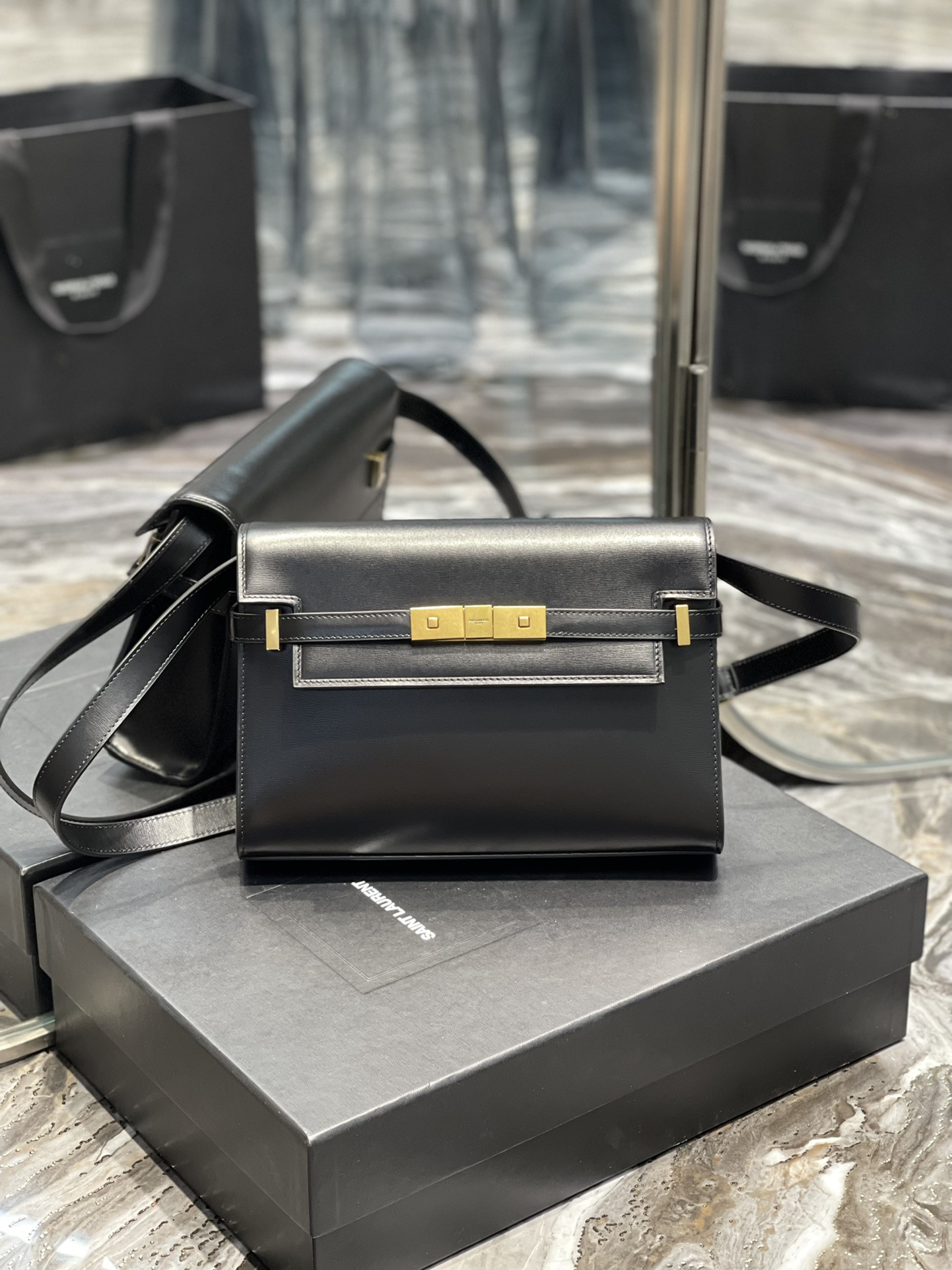 Y*L manhattan-26×18×6cm