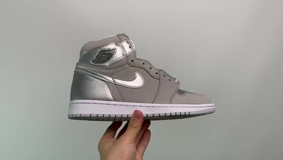 JORDAN 1 RETRO HIGH CO JAPAN NEUTRAL GREY (2020) DC1788-029