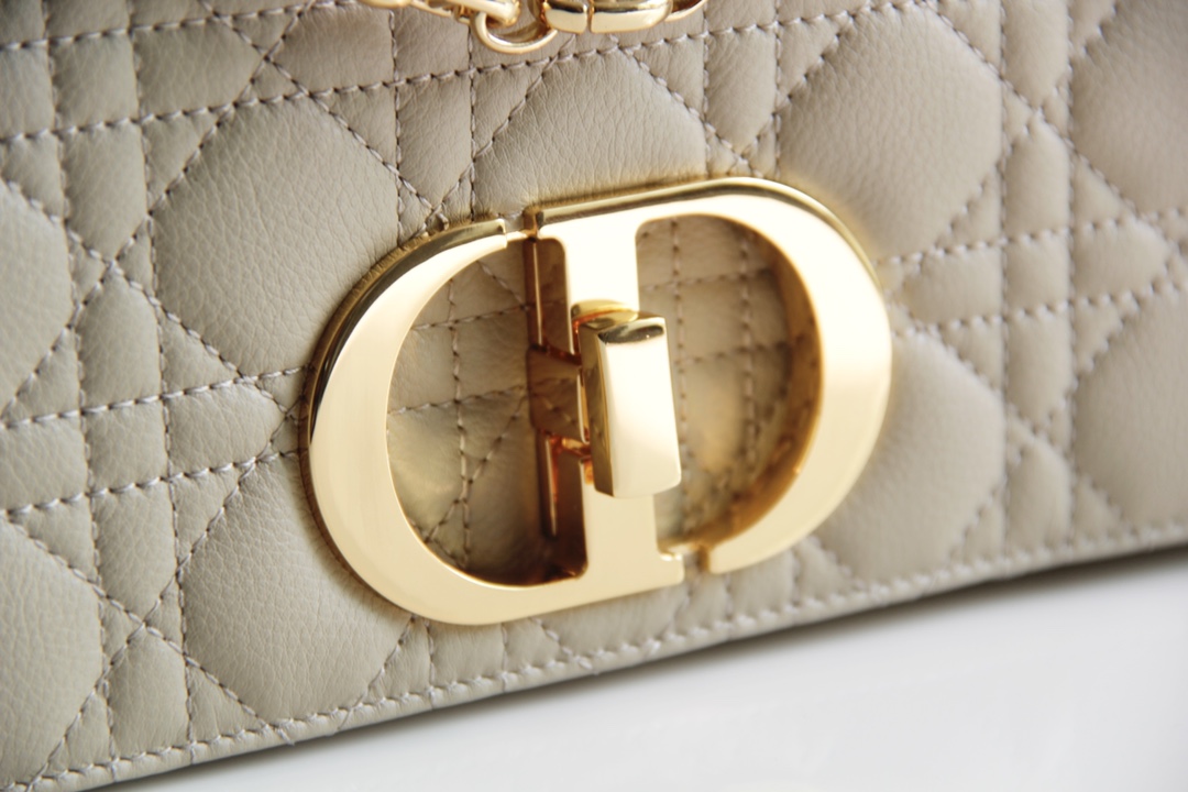 D*or 2021 caro bag-28*17*9cm