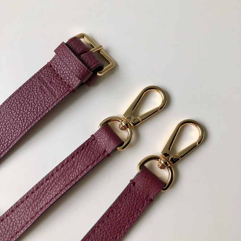 l0*is V*t0n montaigne bb-29*20*13cm