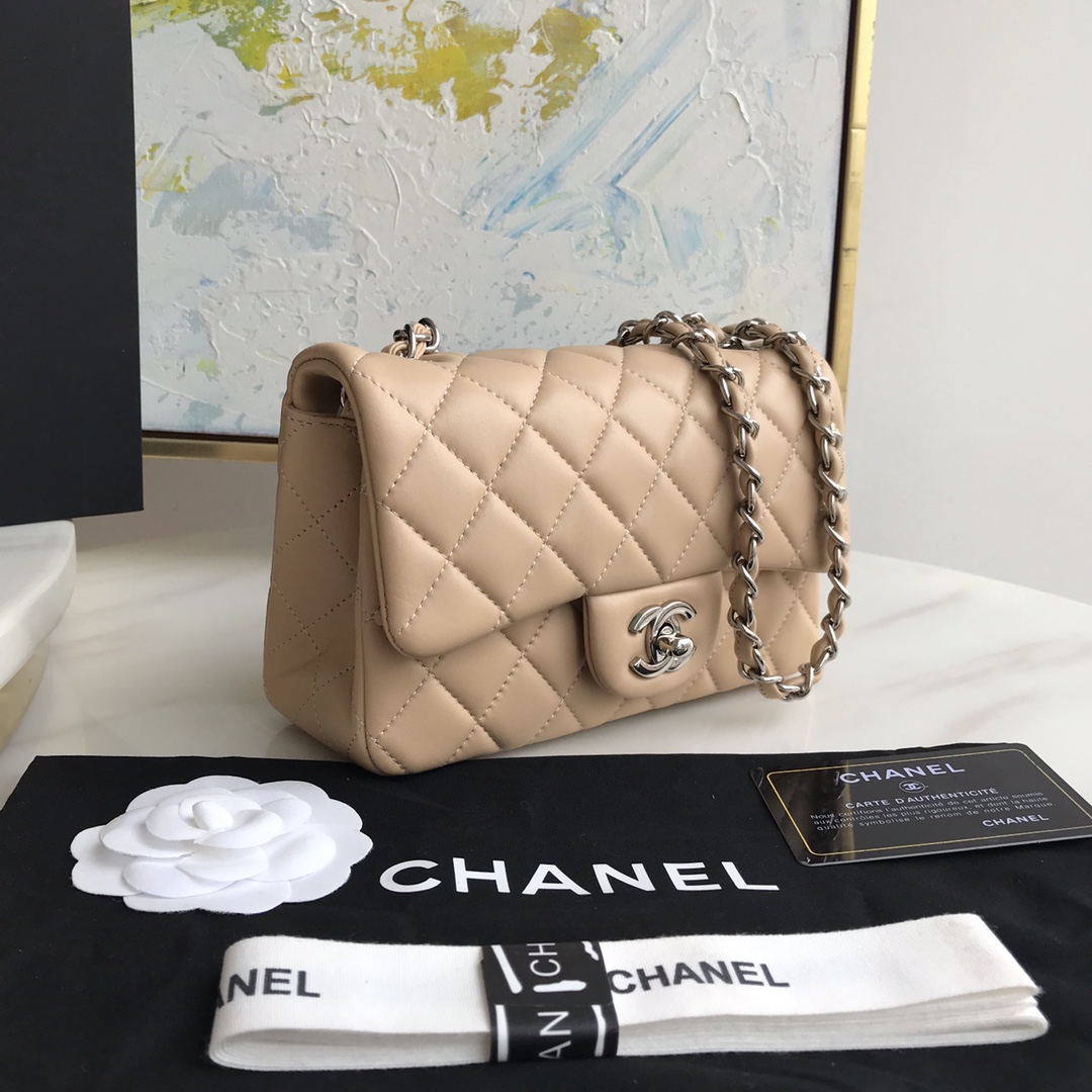 Ch@nel Flap Bag-Lambskin-Silver Hardware-20CM