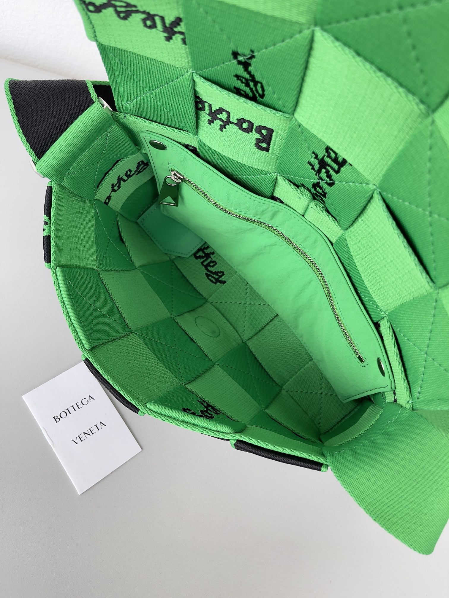 bo*te*ga Ve*ne*ta webbing crossbody bag-25*15*5cm