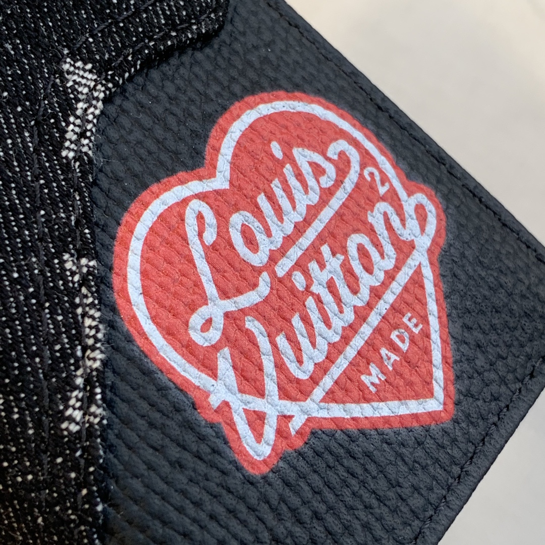 l0*is V*t0n wallet-11*8.5*2cm