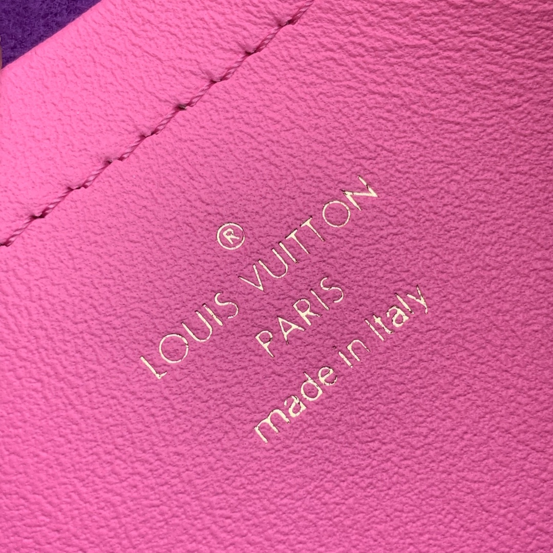 l0*is V*t0n pochette coussin chain bag-20*14*8cm