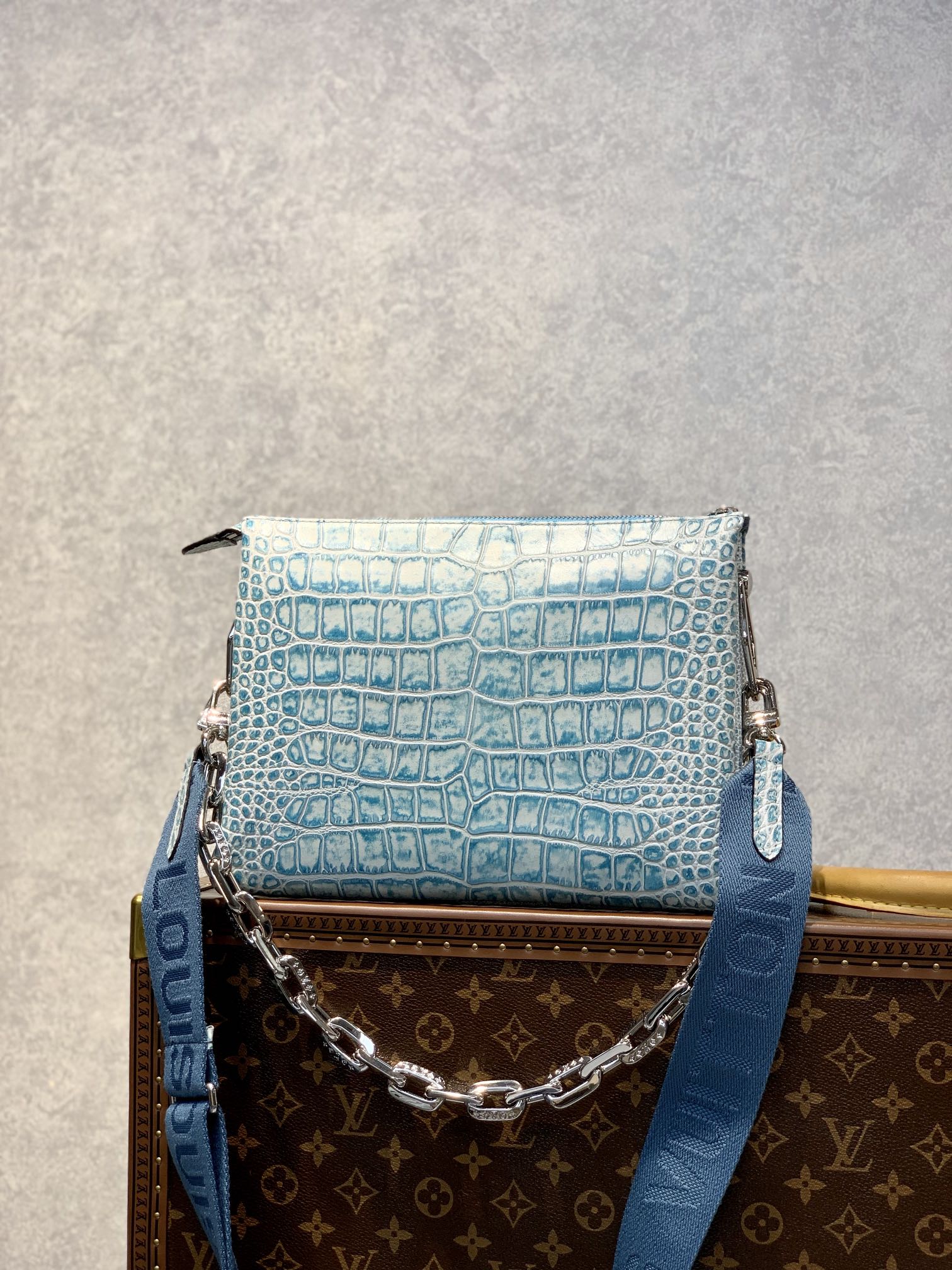 l0*is V*t0n coussin handbags-26*20*12cm