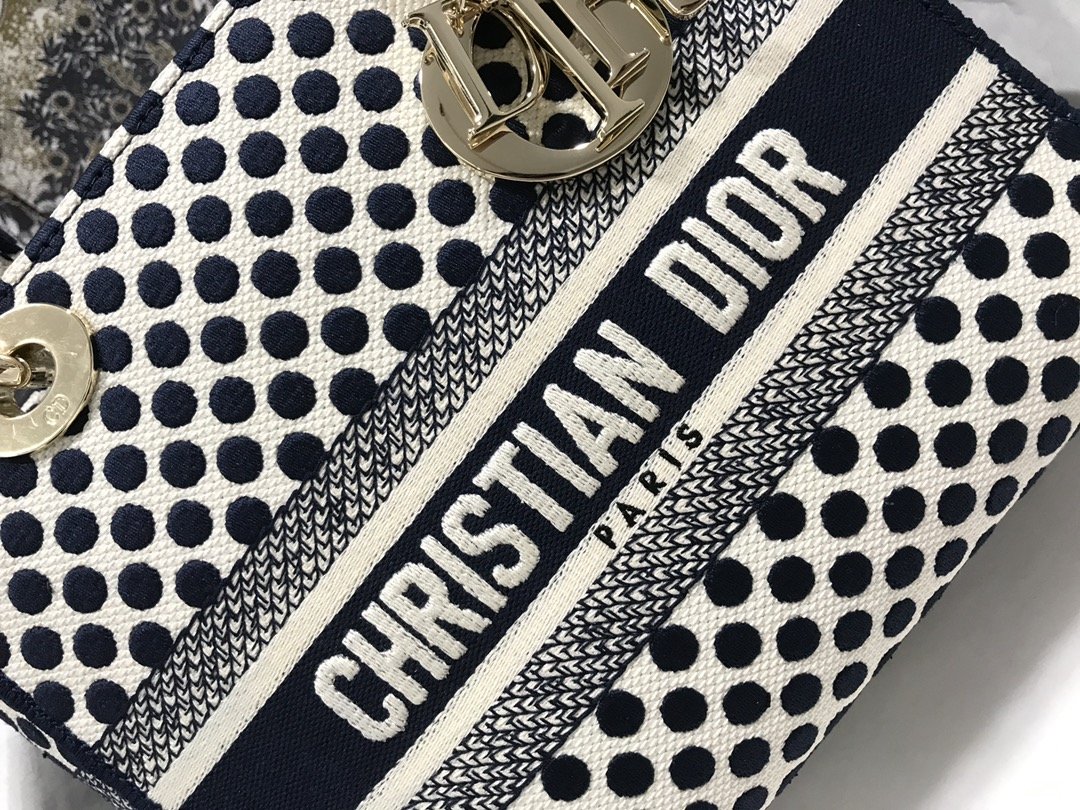 lady D*or handle bag-24cm