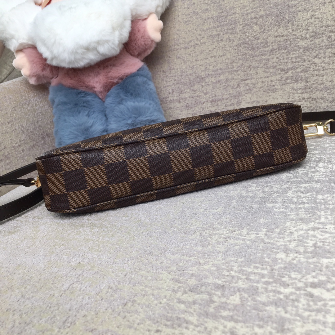 l0*is V*t0n pochette accessoires-24x14x4cm