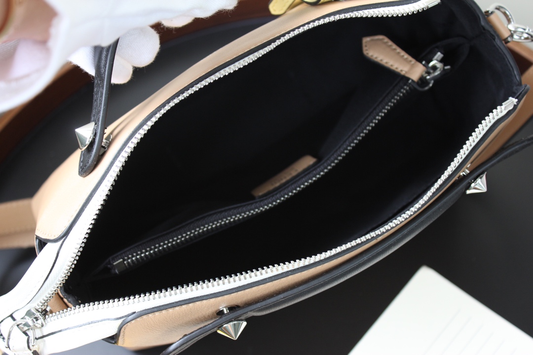 F**di by the way handbag-28*12*15cm