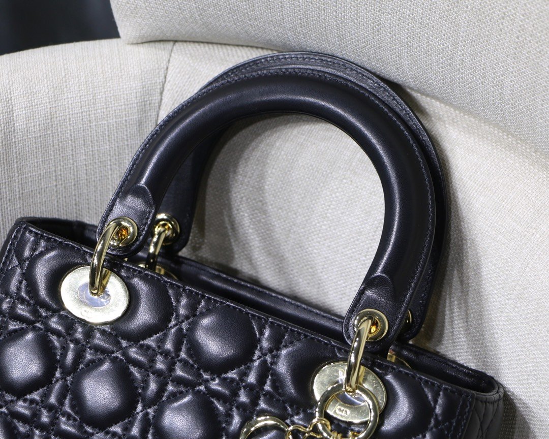 lady D*or handle bag-24cm