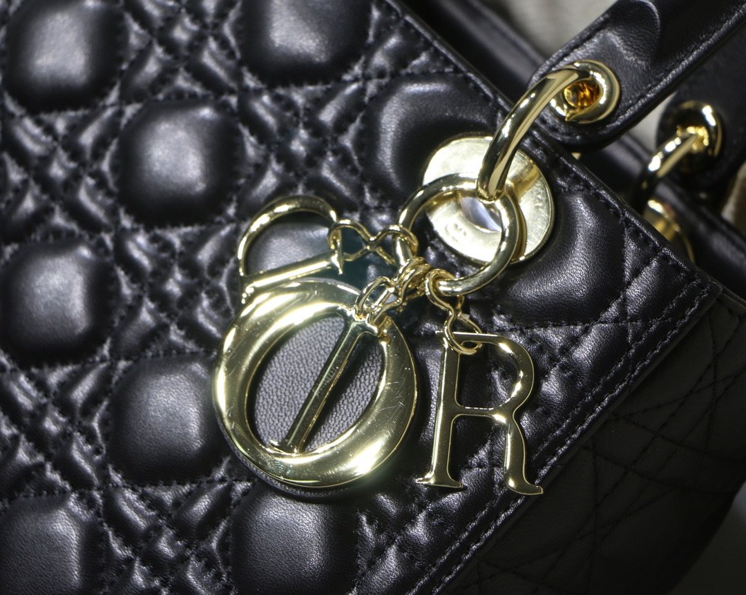 lady D*or handle bag-24cm